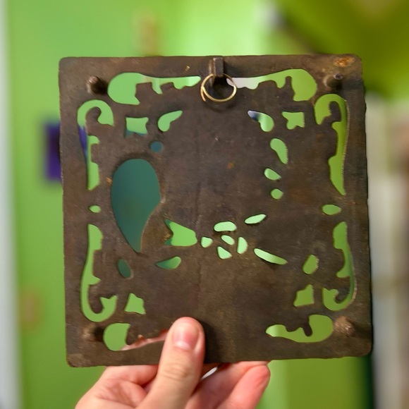 Vintage Brass Colored Metal Tea Kettle Cottagecore Farmhouse Trivet Wall Decor - Picture 3 of 6